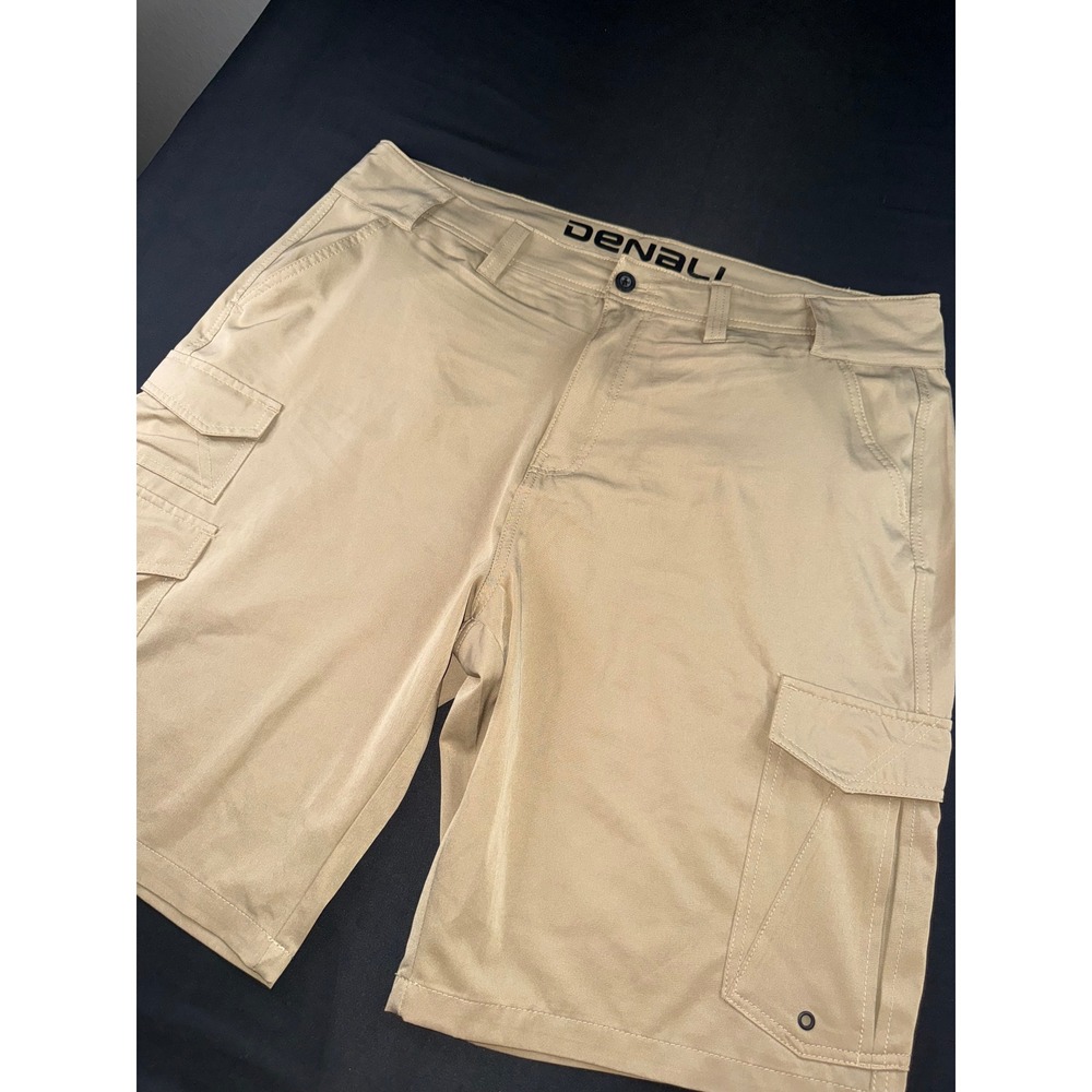 Denali Mens Tan Cargo Shorts Size 38 Khaki Stretch Outdoor Hiking Utility Short
